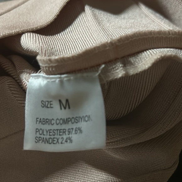 Rose Champagne colored bondage dress - Picture 5 of 10